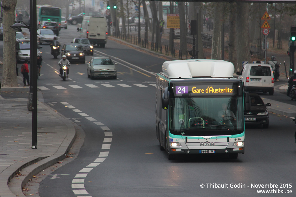 Bus 5470 (DW-996-VA) sur la ligne 24 (RATP) à Gare d'Austerlitz (Paris)
