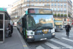 Bus 7038 sur la ligne 24 (RATP) à Gare Saint-Lazare (Paris)