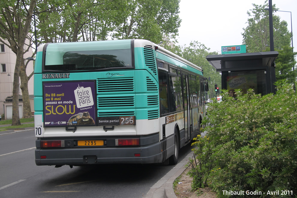 Bus 2295 sur la ligne 256 (RATP) à Villetaneuse