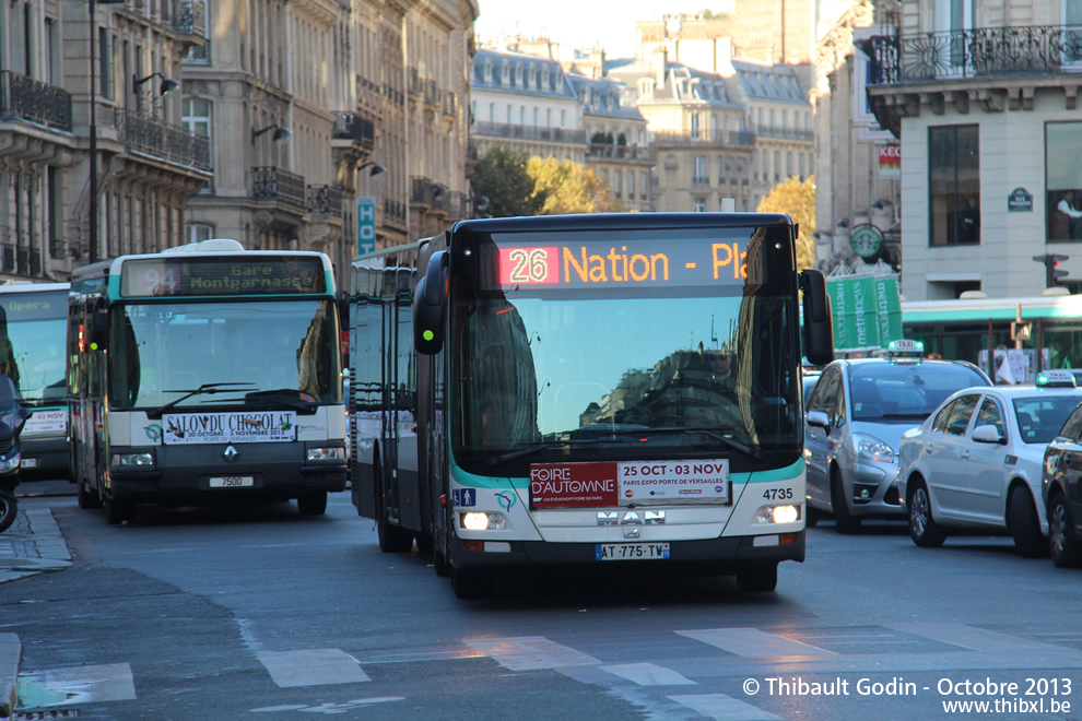 Bus 4735 (AT-775-TW) sur la ligne 26 (RATP) à Gare Saint-Lazare (Paris)