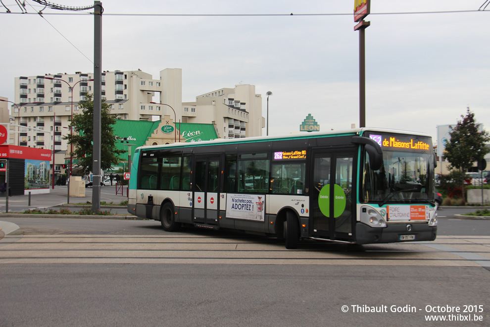 Bus 5266 (BW-957-RW) sur la ligne 262 (RATP) à Bezons