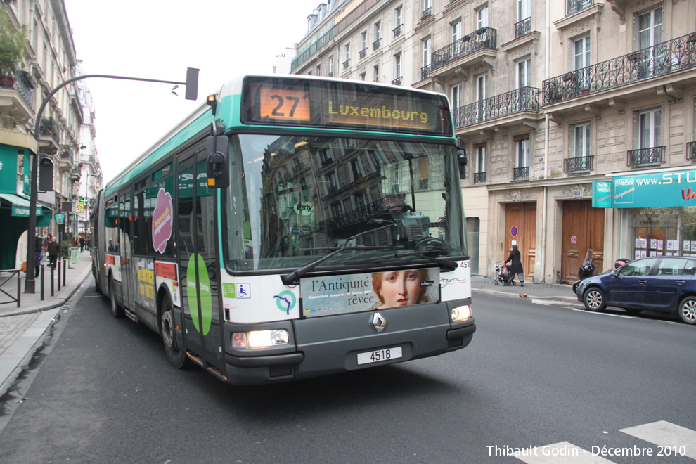 Bus 4518 sur la ligne 27 (RATP) à Val-de-Grâce (Paris)