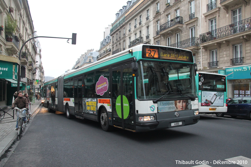 Bus 4496 sur la ligne 27 (RATP) à Val-de-Grâce (Paris)