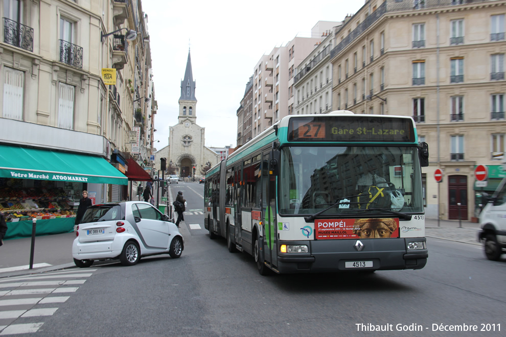 Bus 4513 sur la ligne 27 (RATP) à Nationale (Paris)