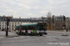 Bus 1773 (847 PMG 75) sur la ligne 27 (RATP) à Pont du Carrousel (Paris)
