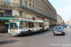 Bus 1762 (800 PLJ 75) sur la ligne 27 (RATP) à Opéra (Paris)