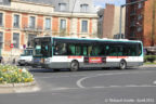 Bus 3251 (588 RDX 75) sur la ligne 274 (RATP) à Saint-Ouen