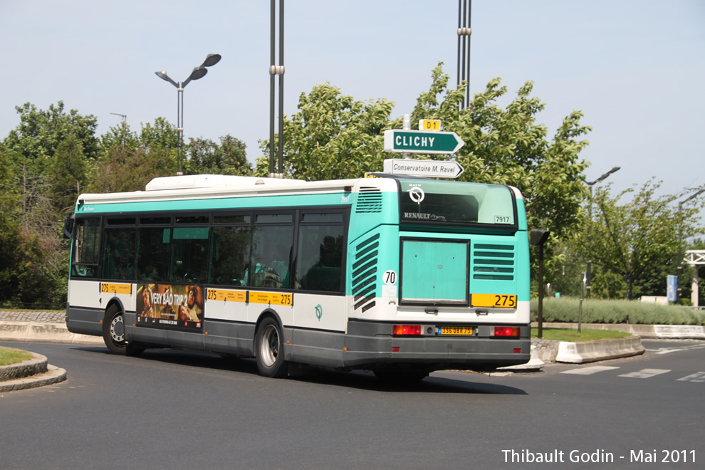 Bus 7917 (396 QBR 75) sur la ligne 275 (RATP) à Levallois-Perret