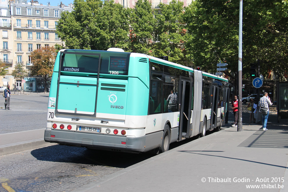 Bus 1906 (BB-135-CE) sur la ligne 283 (Orlybus - RATP) à Denfert-Rochereau (Paris)