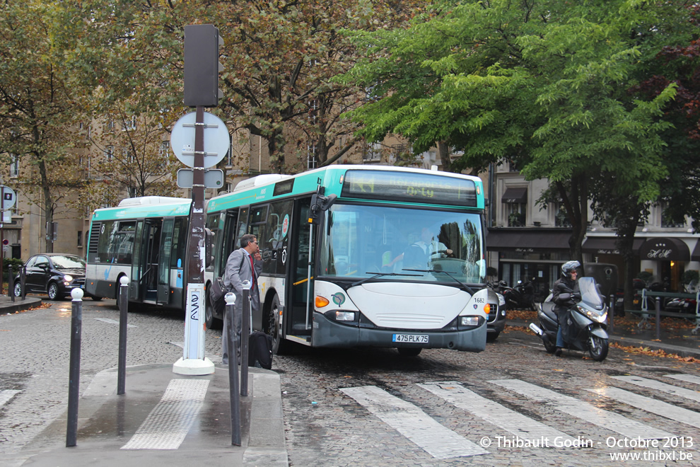 Bus 1682 (475 PLK 75) sur la ligne 283 (Orlybus - RATP) à Denfert-Rochereau (Paris)