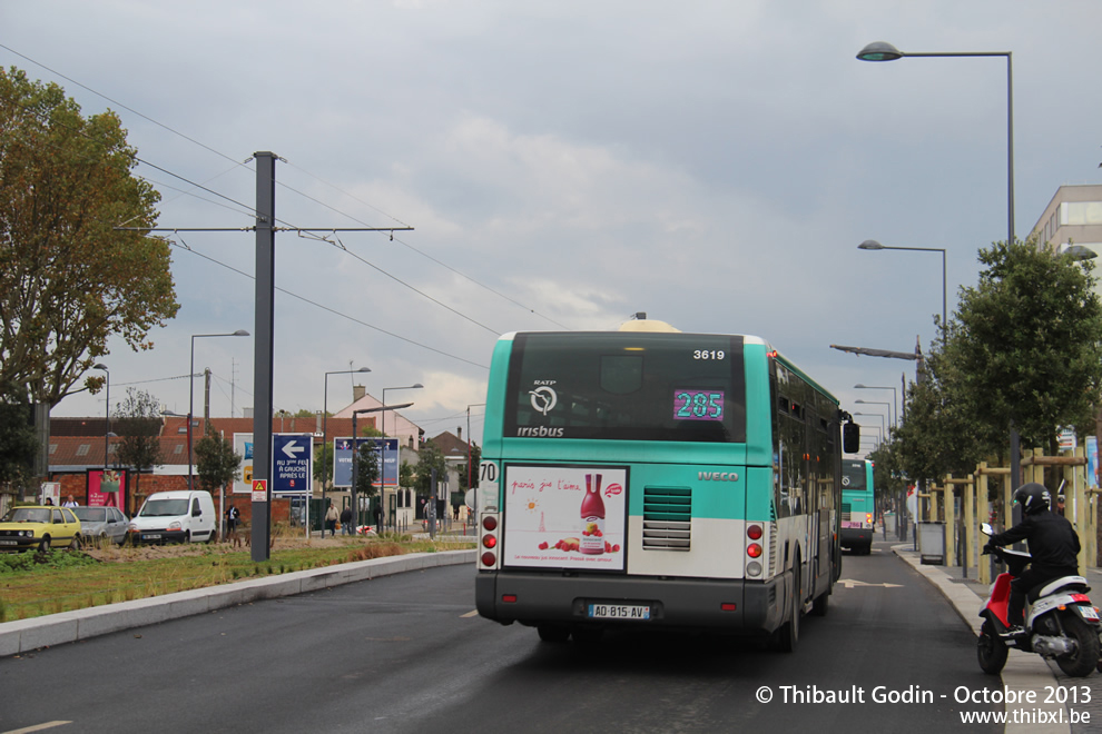 Bus 3619 (AD-815-AV) sur la ligne 285 (RATP) à Villejuif