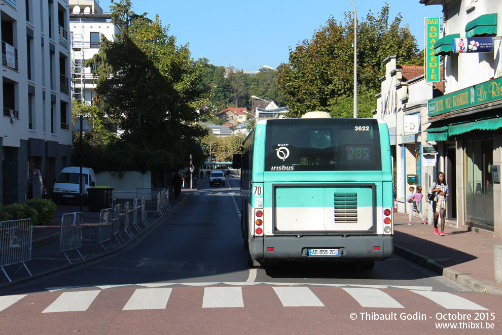 Bus 3622 (AD-859-ZC) sur la ligne 285 (RATP) à Juvisy-sur-Orge