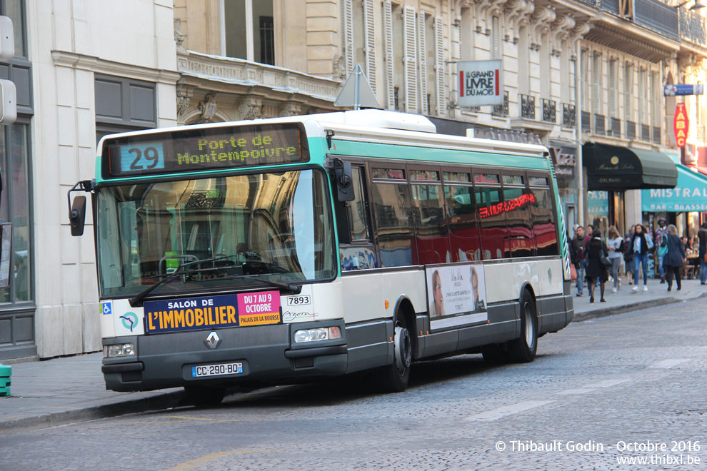 Bus 7893 (CC-290-BQ) sur la ligne 29 (RATP) à Gare Saint-Lazare (Paris)