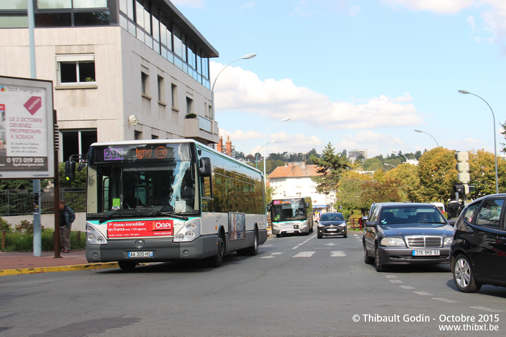 Bus 3477 (AA-320-HS) sur la ligne 294 (RATP) à Châtenay-Malabry