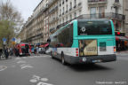 Bus 3437 (904 RNG 75) sur la ligne 30 (RATP) à Pigalle (Paris)