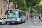Bus 8523 (CA-421-XA) sur la ligne 30 (RATP) à Charles de Gaulle – Étoile (Paris)