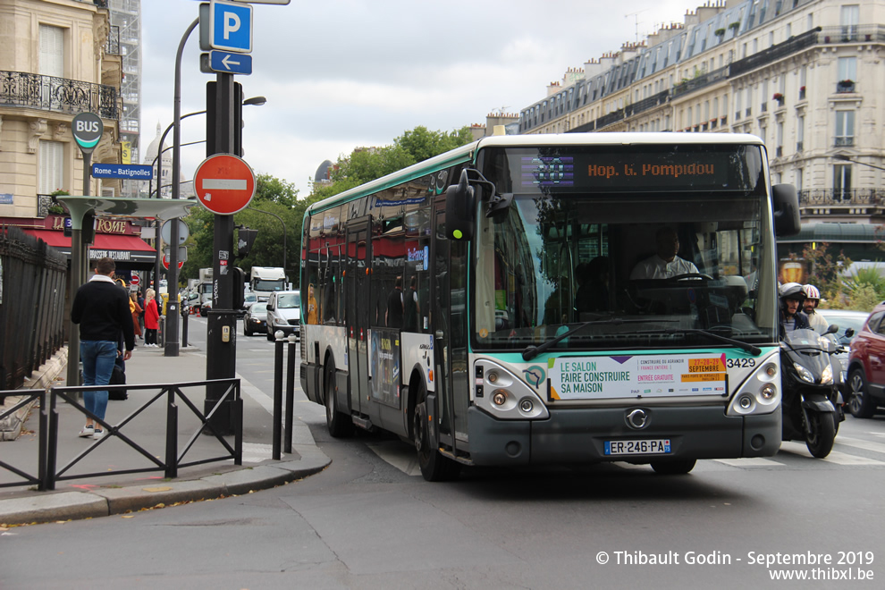 Bus 3429 (ER-246-PA) sur la ligne 30 (RATP) à Rome (Paris)