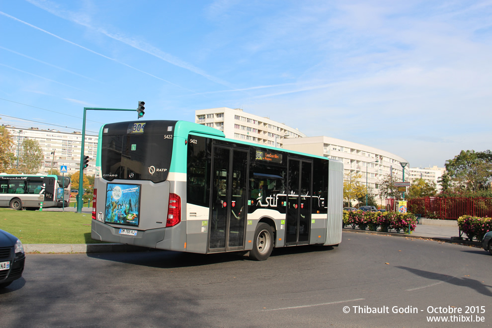 Bus 5422 (DM-768-HJ) sur la ligne 304 (RATP) à Gennevilliers