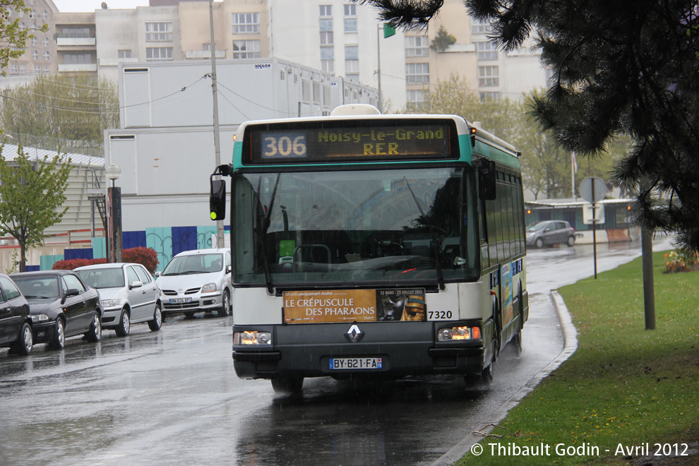 Bus 7320 (BY-621-FA) sur la ligne 306 (RATP) à Noisy-le-Grand