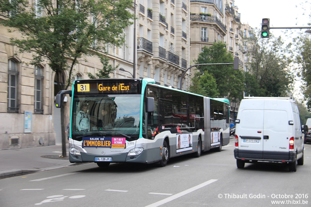 Bus 5395 (DL-128-JY) sur la ligne 31 (RATP) à Jules Joffrin (Paris)