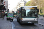Bus 8535 (CC-849-GJ) sur la ligne 32 (RATP) à Cadet (Paris)