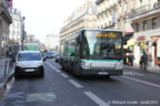 Bus 8534 (CC-880-GG) sur la ligne 32 (RATP) à Gare Saint-Lazare (Paris)