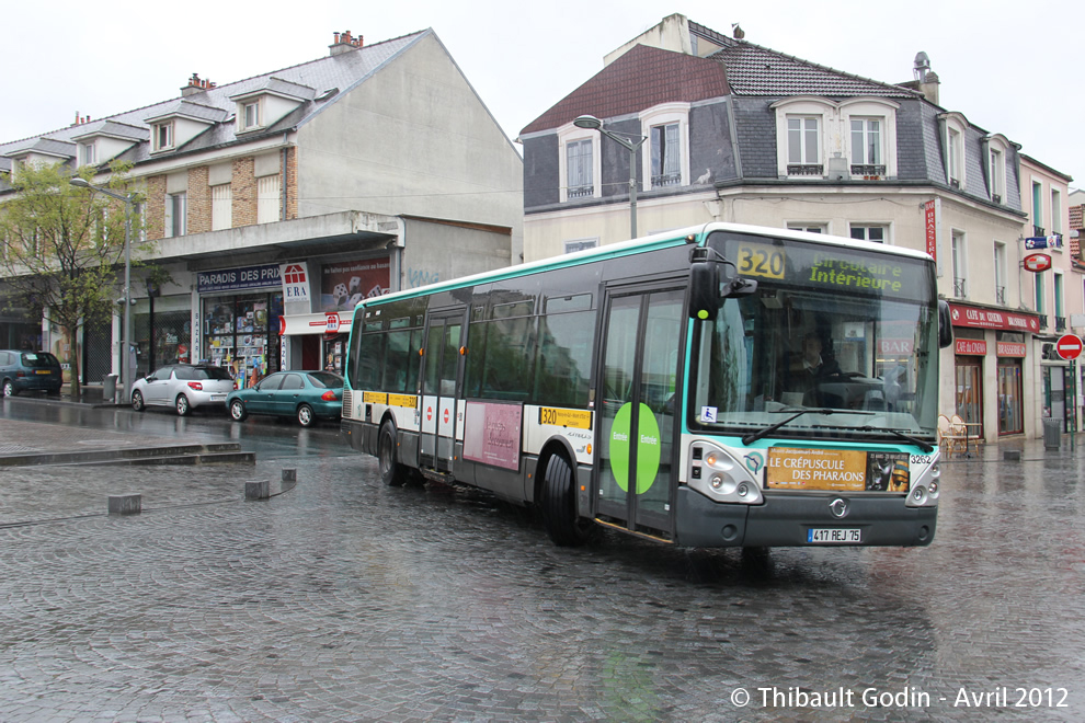 Bus 3262 (417 REJ 75) sur la ligne 320 (RATP) à Noisy-le-Grand