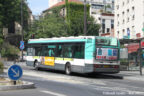 Bus 7240 (326 QAW 75) sur la ligne 323 (RATP) au Kremlin-Bicêtre