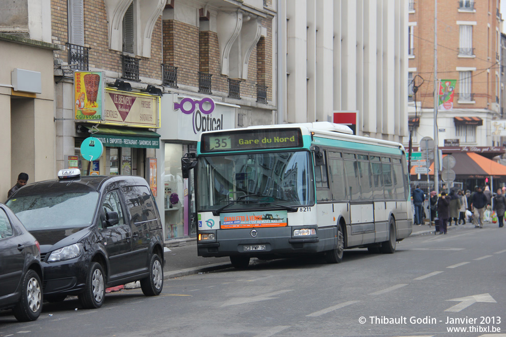 Bus 8211 (623 PWP 75) sur la ligne 35 (RATP) à Aubervilliers