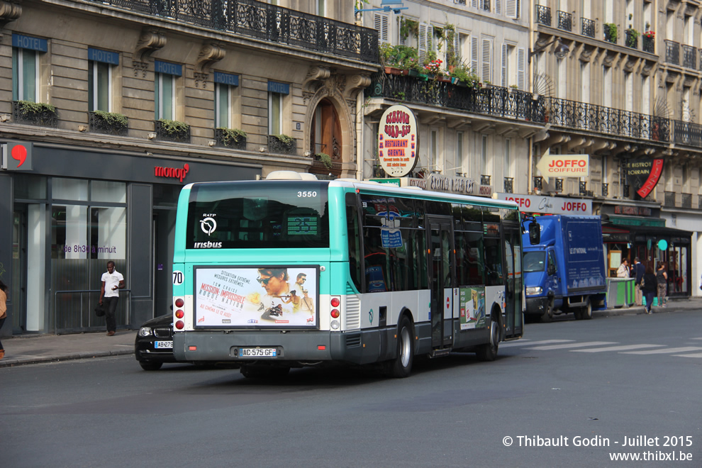 Bus 3550 (AC-575-GF) sur la ligne 35 (RATP) à Gare de l'Est (Paris)