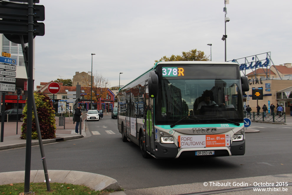 Bus 8815 (DR-093-VN) sur la ligne 378 (RATP) à Colombes
