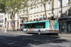 Bus 7423 (989 QAW 75) sur la ligne 38 (RATP) à Port-Royal (Paris)