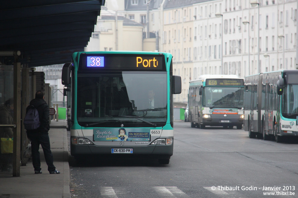 Bus 6653 (CK-630-PM) sur la ligne 38 (RATP) à Gare du Nord (Paris)
