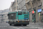 Bus 7549 (230 QBS 75) sur la ligne 38 (RATP) à Gare du Nord (Paris)