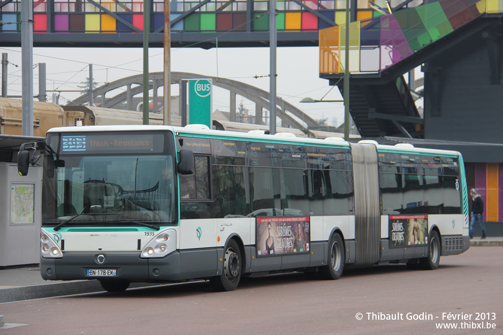 Bus 1935 (BN-178-EK) sur la ligne 393 (RATP) à Sucy-en-Brie