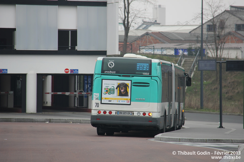 Bus 1932 (BN-689-QX) sur la ligne 393 (RATP) à Sucy-en-Brie