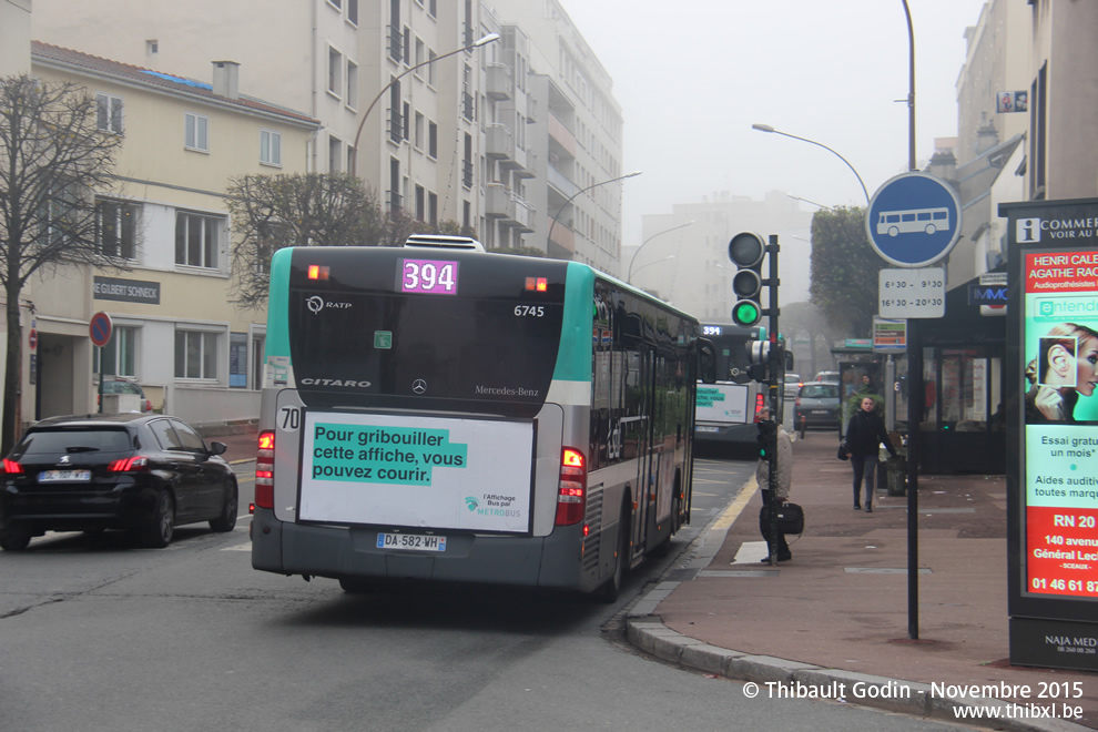 Bus 6745 (DA-582-WH) sur la ligne 394 (RATP) à Bourg-la-Reine