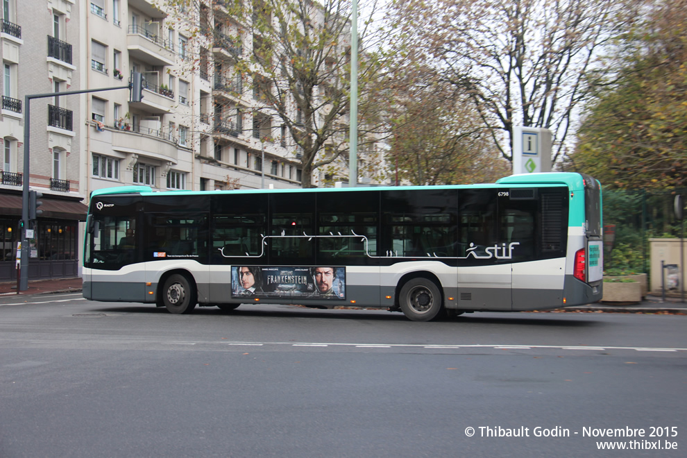 Bus 6798 (DK-898-KR) sur la ligne 394 (RATP) à Issy-les-Moulineaux