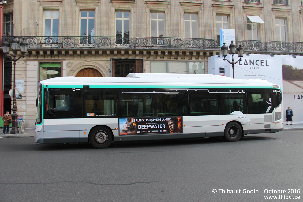 Bus 1244 (EB-771-CD) sur la ligne 42 (RATP) à Opéra (Paris)