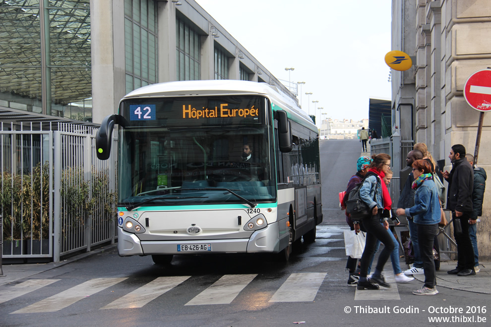 Bus 1240 (EB-426-AG) sur la ligne 42 (RATP) à Gare du Nord (Paris)