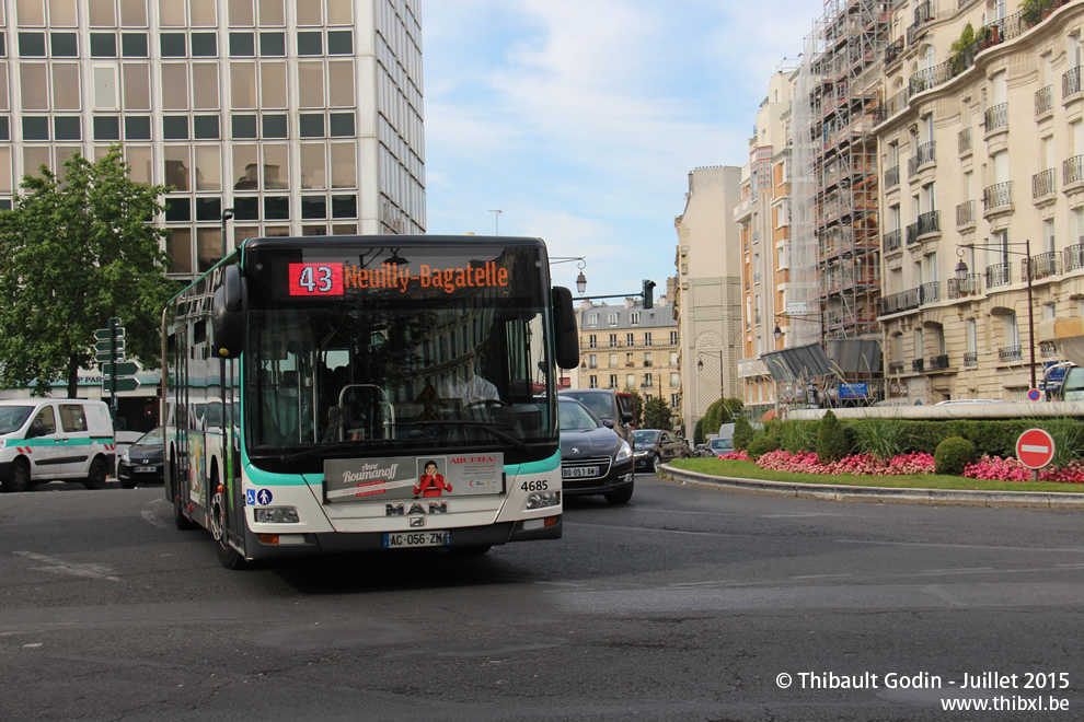 Bus 4685 (AC-055-ZM) sur la ligne 43 (RATP) à Neuilly-sur-Seine