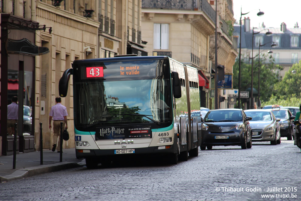 Bus 4693 (AD-027-HP) sur la ligne 43 (RATP) à Friedland (Paris)