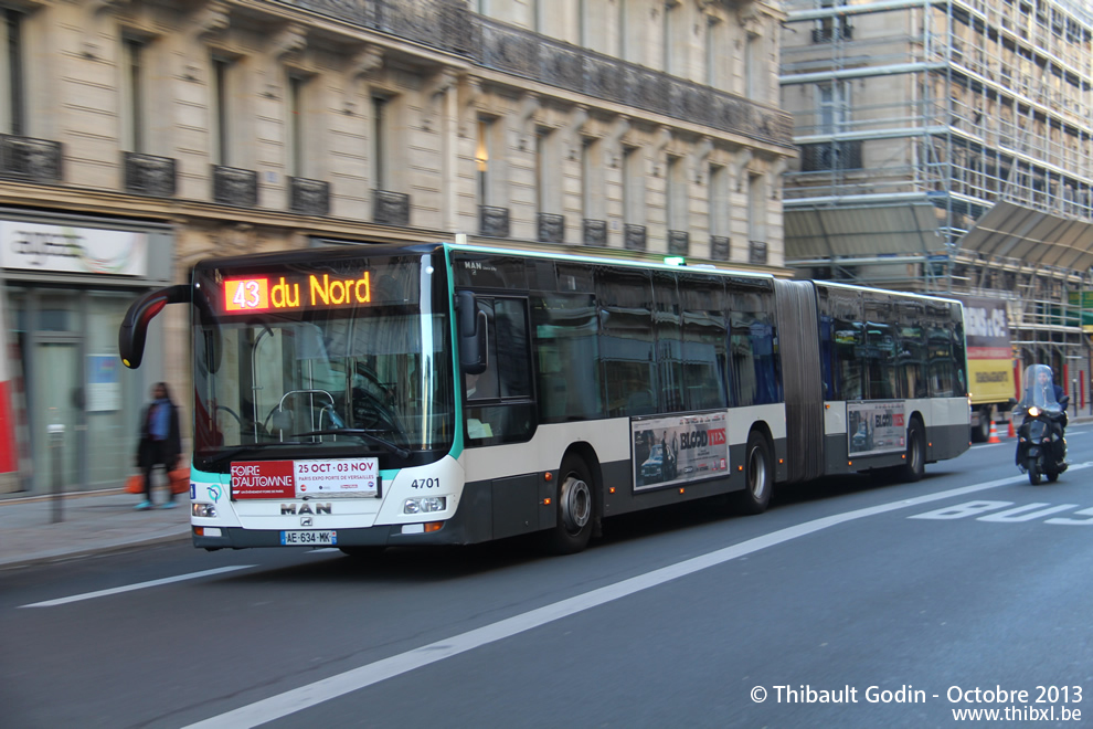 Bus 4701 (AE-634-MK) sur la ligne 43 (RATP) à Trinité - d'Estienne d'Orves (Paris)