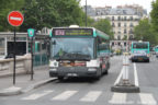 Bus 8487 (146 QKA 75) sur la ligne 47 (RATP) à Gare de l'Est (Paris)