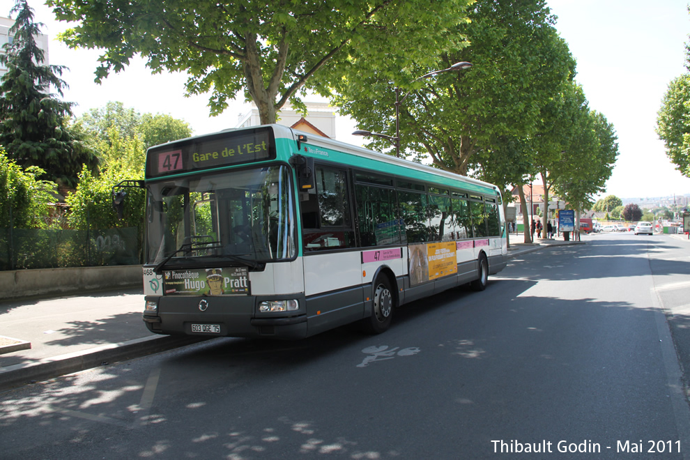 Bus 8468 (603 QGE 75) sur la ligne 47 (RATP) au Kremlin-Bicêtre