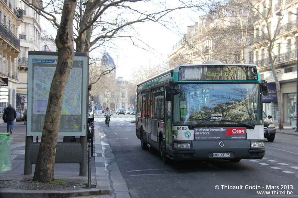 Bus 8465 (608 QGE 75) sur la ligne 47 (RATP) aux Halles (Paris)