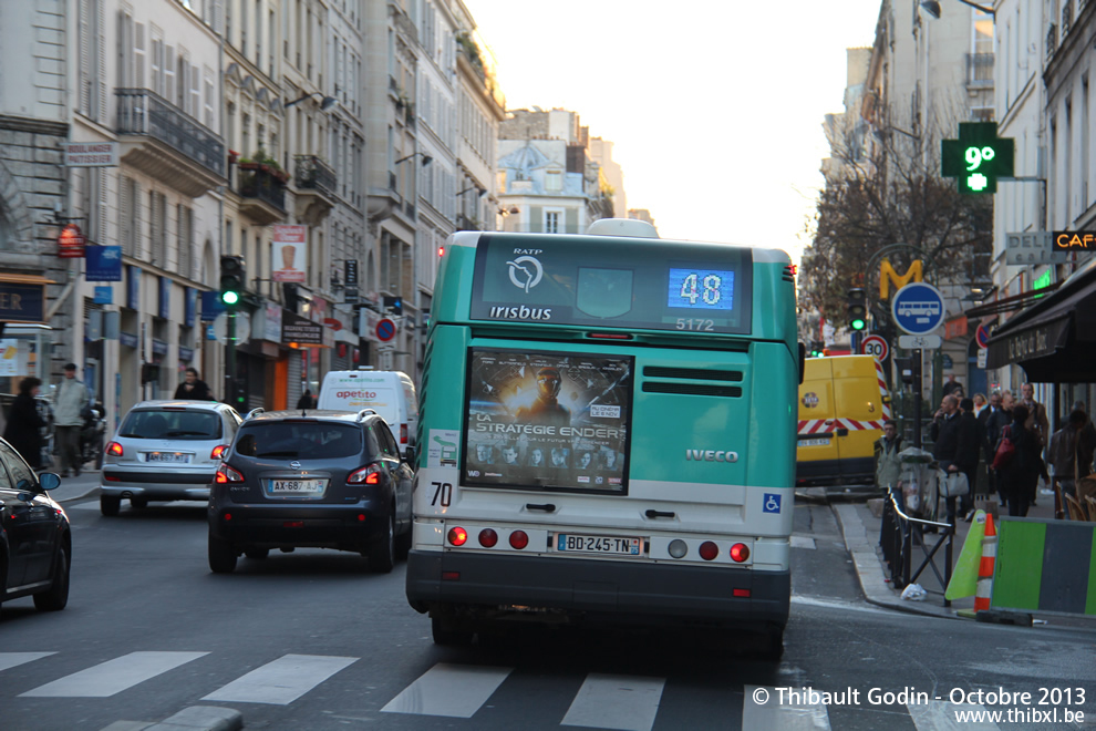 Bus 5172 (BD-245-TN) sur la ligne 48 (RATP) à Poissonnière (Paris)