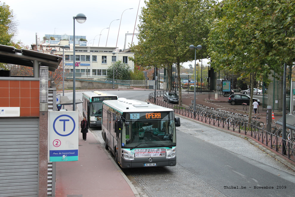 Bus 3606 (AD-585-HB) sur la ligne 52 (RATP) à Saint-Cloud