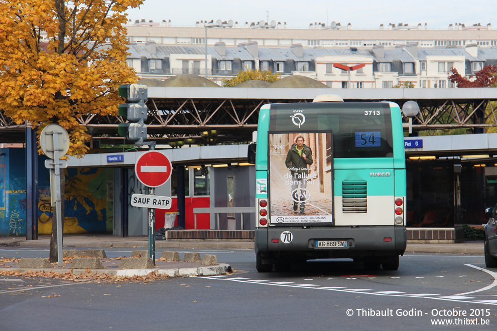 Bus 3713 (AG-869-SW) sur la ligne 54 (RATP) à Asnières-sur-Seine