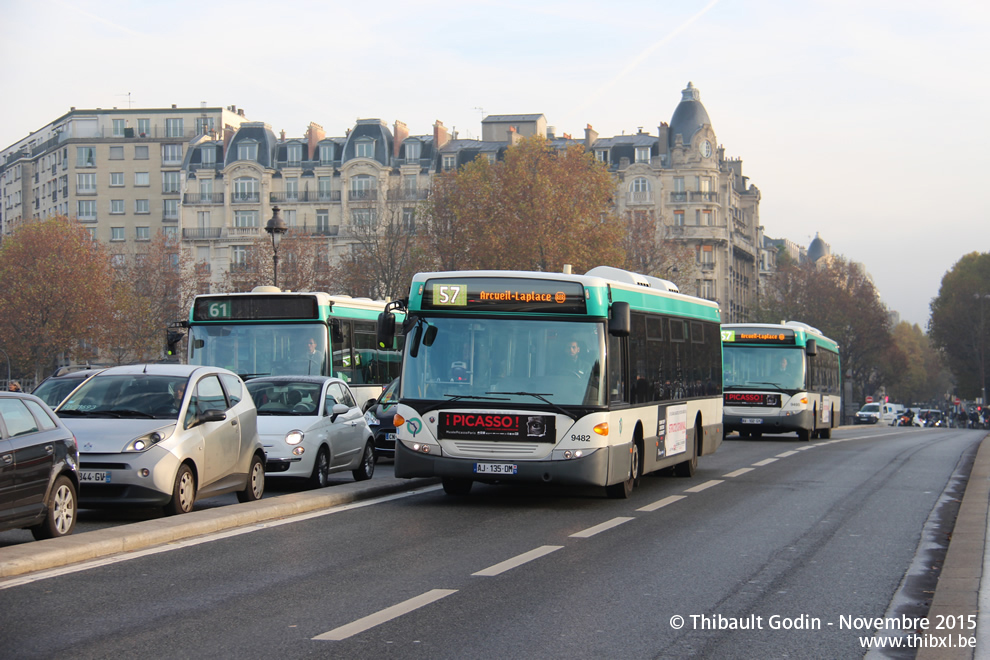 Bus 9482 (AJ-135-DM) sur la ligne 57 (RATP) à Gare d'Austerlitz (Paris)
